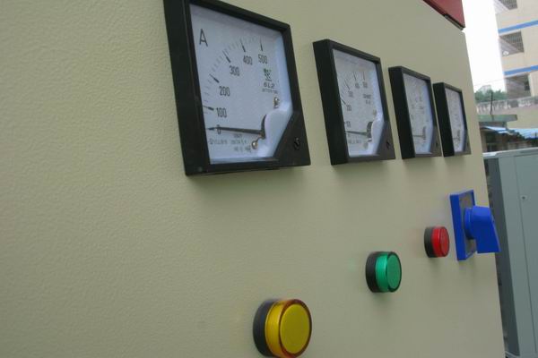 红山配电柜-3683讲讲配电柜注意事项